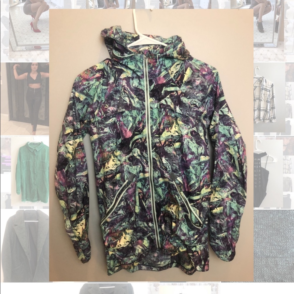 Lululemon rain jacket with hood